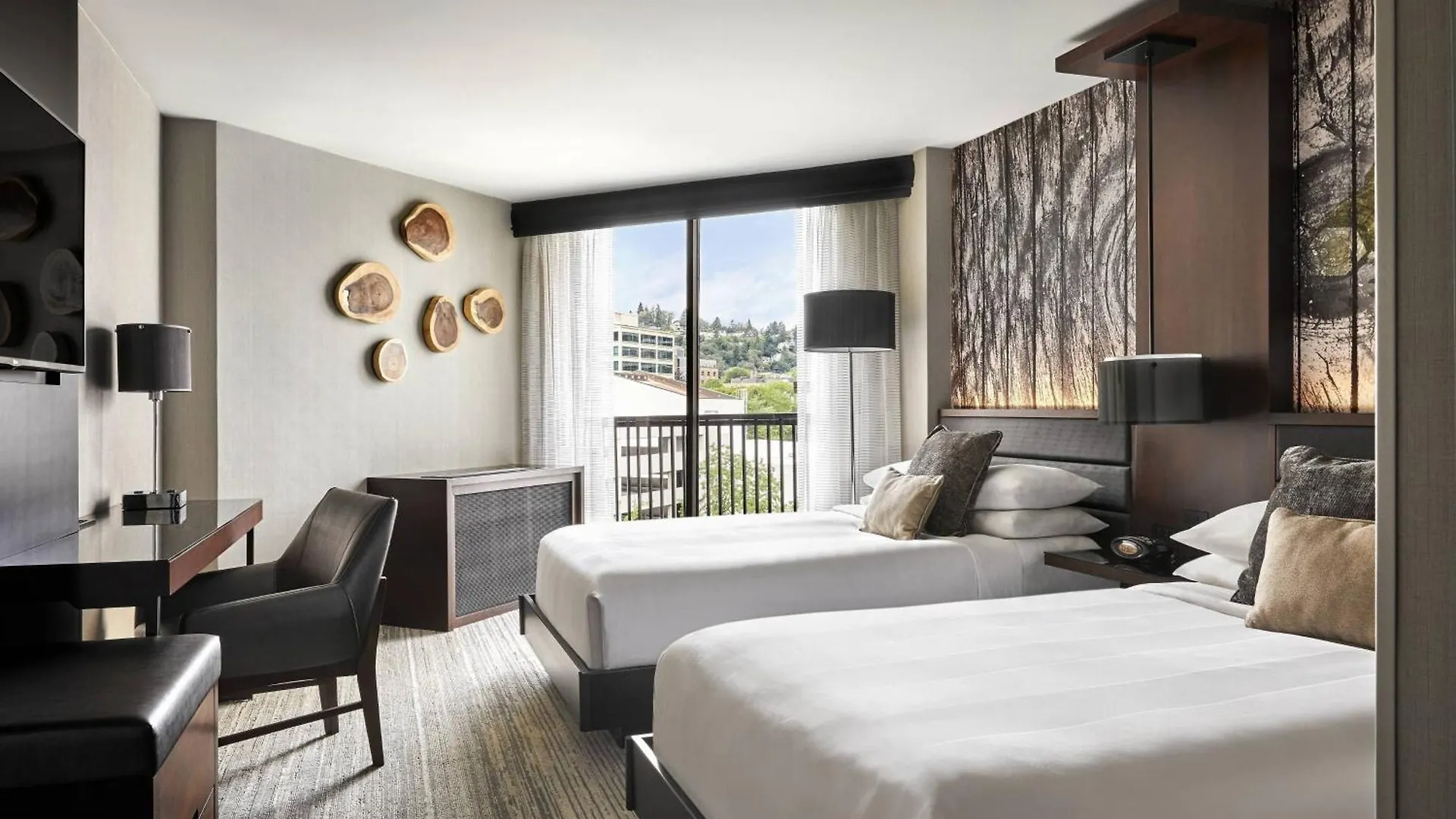 Portland Marriott Downtown Waterfront Hotel