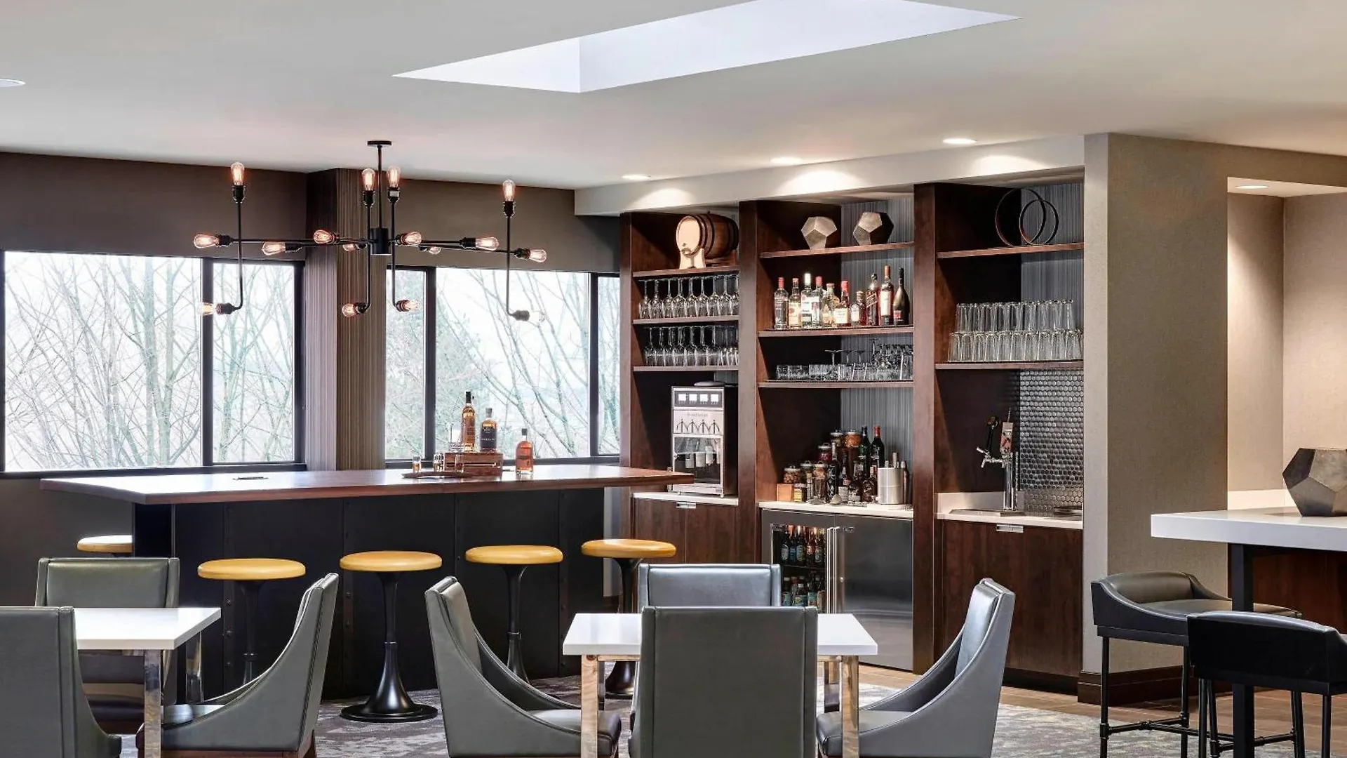 Portland Marriott Downtown Waterfront Hotel 4*,